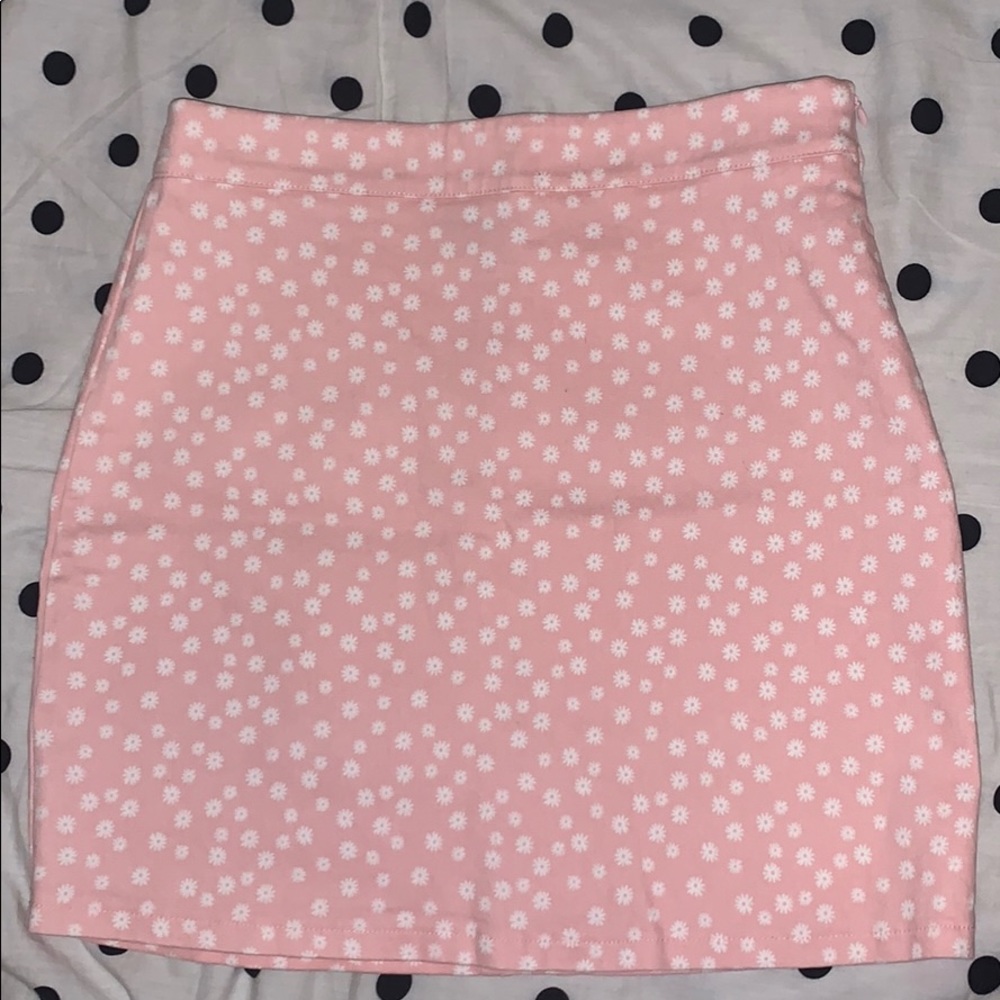 mini skirt